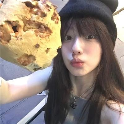 蕾蒙娜和姐姐